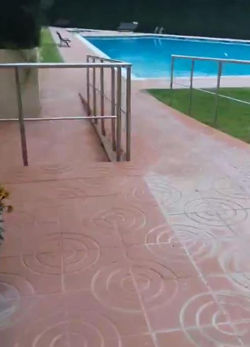 2Nda Linea Con Piscina En Miami Platja Lägenhet Miami Playa Exteriör bild