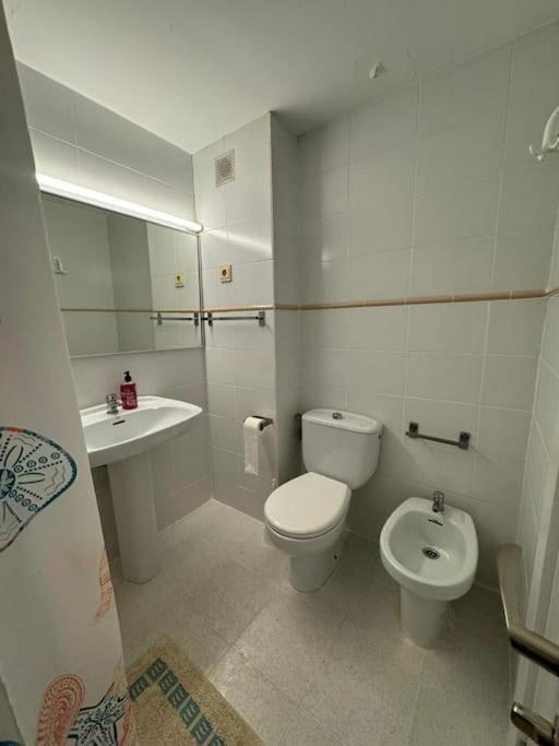 2Nda Linea Con Piscina En Miami Platja Lägenhet Miami Playa Exteriör bild